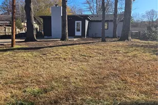 4218 Bramlet Pl, Greensboro, NC 27407 - Photo 6