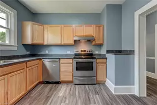 511 Barnes St, Reidsville, NC 27320 - Photo 14