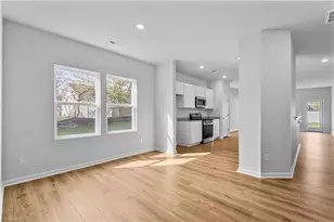 5158 Fallmeade Rd, Kernersville, NC 27284 - Photo 8