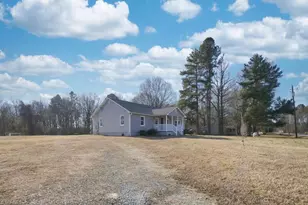 818 Candy Creek Rd, Reidsville, NC 27320 - Photo 18