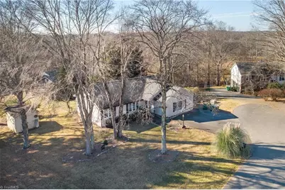 710 Saddle Drive, Pilot Mountain, NC 27041 - Photo 6