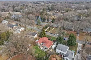 2009 Downing St, Greensboro, NC 27410 - Photo 30