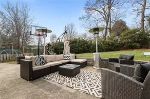 2009 Downing St, Greensboro, NC 27410 - Photo 24