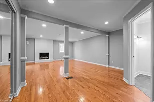 2009 Downing St, Greensboro, NC 27410 - Photo 14