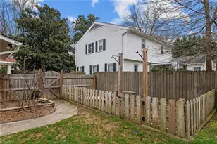 2009 Downing St, Greensboro, NC 27410 - Photo 38