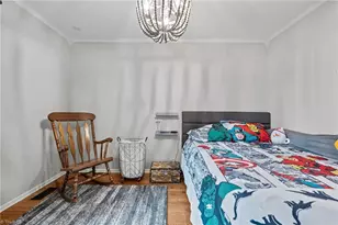 2009 Downing St, Greensboro, NC 27410 - Photo 18