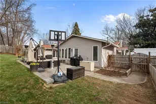 2009 Downing St, Greensboro, NC 27410 - Photo 26