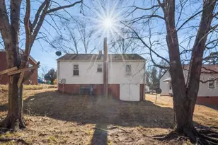 609 Martha Pl, High Point, NC 27263 - Photo 24