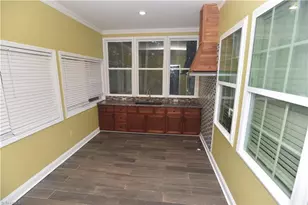 1413 Bancroft St, Winston-Salem, NC 27127 - Photo 18