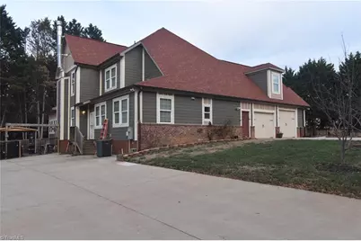 1413 Bancroft Street, Winston-Salem, NC 27127 - Photo 4