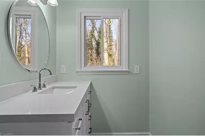 402 Eva Lane, Greensboro, NC 27455 - Photo 18