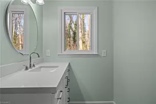 402 Eva Ln, Greensboro, NC 27455 - Photo 18