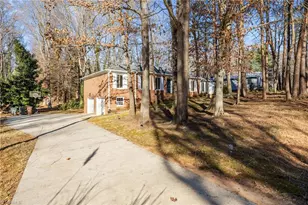 402 Eva Ln, Greensboro, NC 27455 - Photo 24