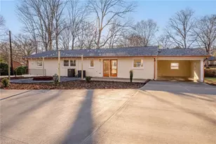 731 Quarterstaff Rd, Winston-Salem, NC 27104 - Photo 6