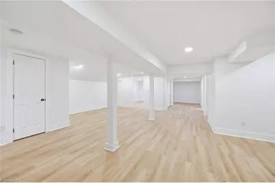 731 Quarterstaff Road, Winston-Salem, NC 27104 - Photo 40