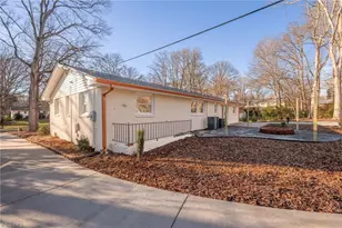 731 Quarterstaff Rd, Winston-Salem, NC 27104 - Photo 4