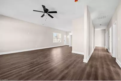 105 Charles Street, Thomasville, NC 27360 - Photo 12