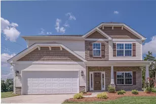 1312 Dandridge Dr, Kernersville, NC 27284 - Photo 2