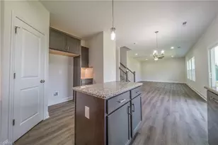 1312 Dandridge Dr, Kernersville, NC 27284 - Photo 12