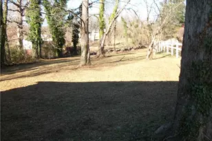 605-A & 605-B Grove St, Eden, NC 27288 - Photo 14