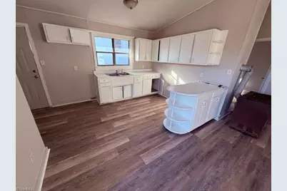 412 Meredith Street, High Point, NC 27260 - Photo 2