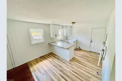 1621 E 23rd Street, Winston-Salem, NC 27105 - Photo 8