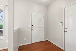 4114 Pepperbush Dr, Greensboro, NC 27405 - Photo 4