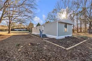 4179 Deerfield Dr, Maiden, NC 28650 - Photo 32