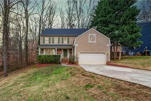 6 Spring Oak Ct, Greensboro, NC 27410 - Photo 2