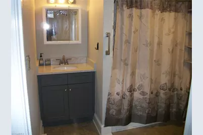 312 Bridge Street, Eden, NC 27288 - Photo 8