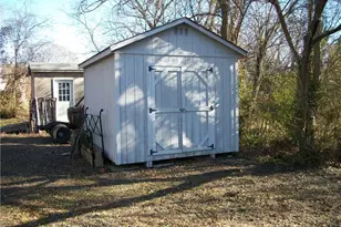 312 Bridge St, Eden, NC 27288 - Photo 4