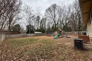 905 N Elam Ave, Greensboro, NC 27408 - Photo 16