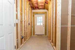 129 E Oakdale St, Mount Airy, NC 27030 - Photo 26