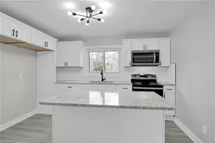 9 Grant St, Lexington, NC 27292 - Photo 14