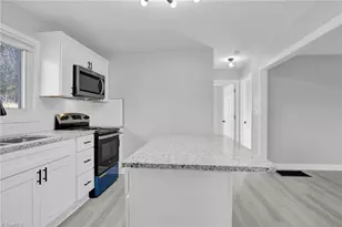 9 Grant St, Lexington, NC 27292 - Photo 18