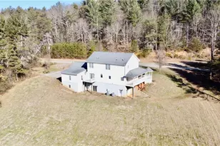 1114 Red Top Rd, Wilkesboro, NC 28697 - Photo 2