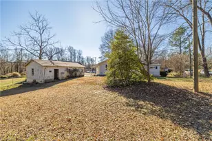 814 Martin St, Eden, NC 27288 - Photo 32