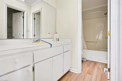 1201 Deptford Court, Raleigh, NC 27609 - Photo 16