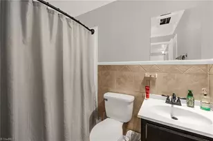 7157 Mantlewood Ln, Kernersville, NC 27284 - Photo 20