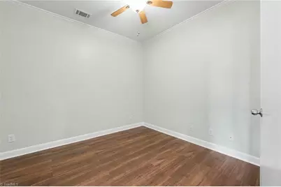 411 Washington Street #209, Greensboro, NC 27401 - Photo 14
