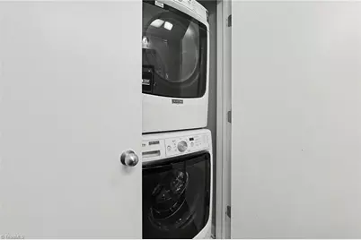 411 Washington Street #209, Greensboro, NC 27401 - Photo 24