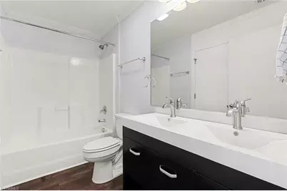 411 Washington Street #209, Greensboro, NC 27401 - Photo 18