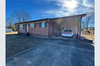 601 Meadowbrook Drive, King, NC 27021 - Photo 2