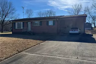 601 Meadowbrook Dr, King, NC 27021 - Photo 6