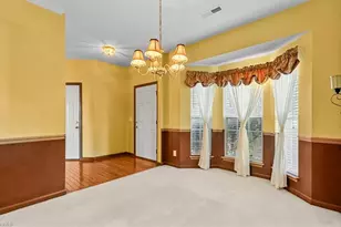 4623 Village Square Ct, Greensboro, NC 27409 - Photo 18