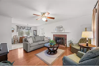 2248 Holland Avenue, Burlington, NC 27217 - Photo 2