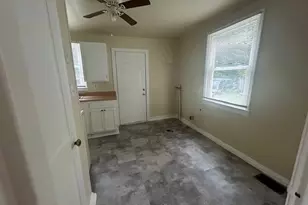 774 Clemmonsville Cir, Winston-Salem, NC 27107 - Photo 4