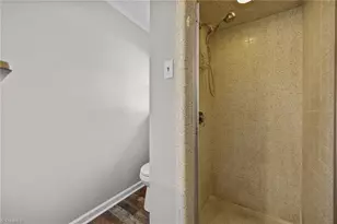 435 Hyde St, Burlington, NC 27217 - Photo 24