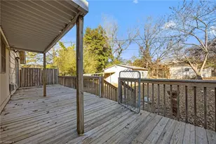 435 Hyde St, Burlington, NC 27217 - Photo 32