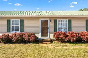 802 Quail Meadow Ln, Colfax, NC 27235 - Photo 2